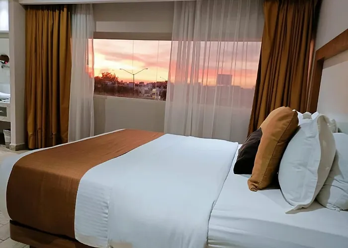 Hoteles de Playa en León 