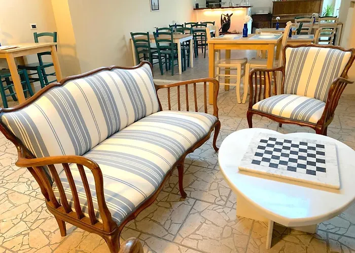 Hotel sulla spiaggia a Marina Di Carrara