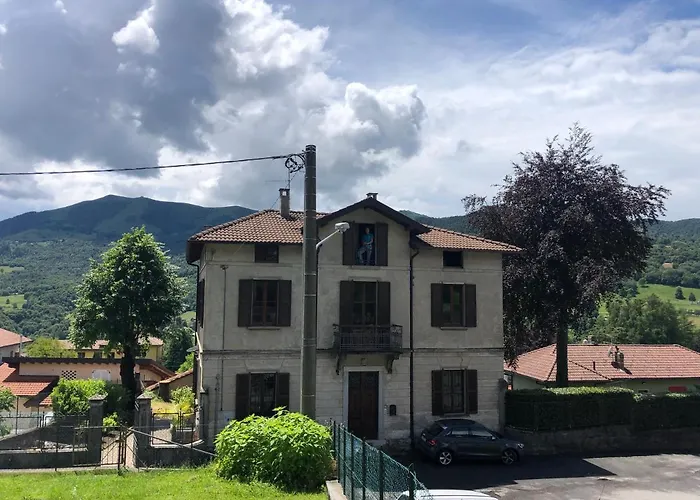 Hotel sulla spiaggia a San Fedele Intelvi