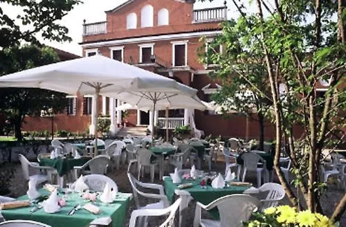 Hotel con viste meravigliose a Stra