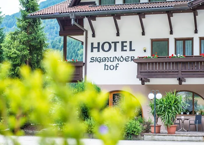 Hotel con viste meravigliose a Chienes