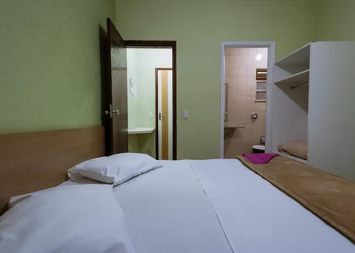 Hotéis perto de Palácio Quitandinha