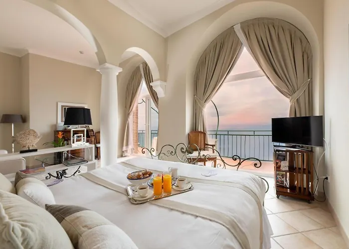 Anacapri (Isola di Capri) Hotels With Amazing Views