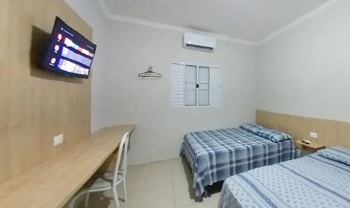 Hotéis de Santo Antônio da Platina com vistas incríveis