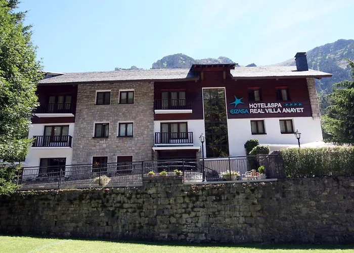 Hoteles cerca de Estación Internacional de Canfranc