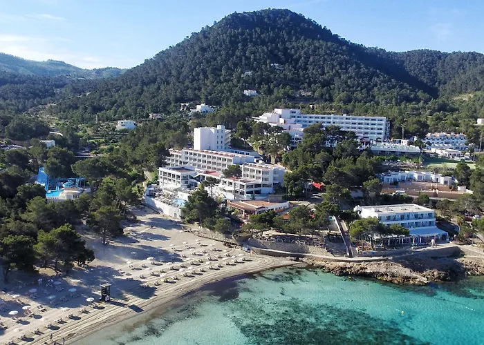 Hoteles de Playa en Portinatx 