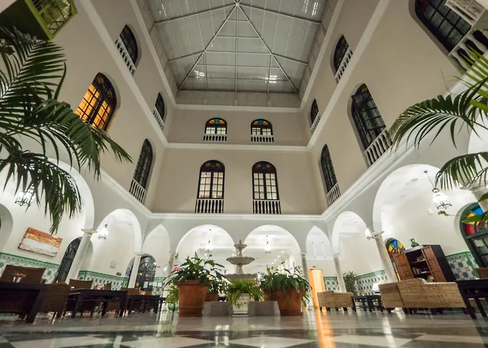 Hoteles cerca de Catedral de Cádiz