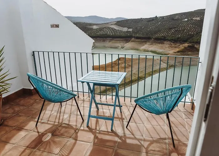 Hoteles de Playa en Iznájar 