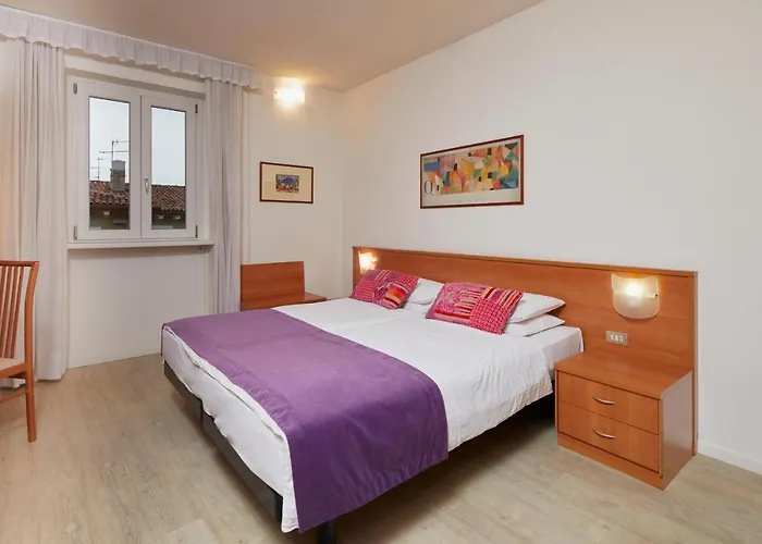 Hotel sulla spiaggia a Torbole Sul Garda