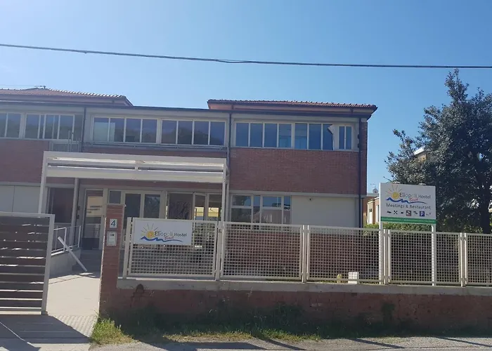 Tirrenia Beach hotels