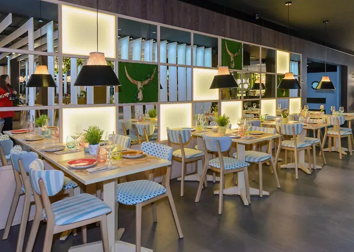 Hoteles cerca de Parque Europa
