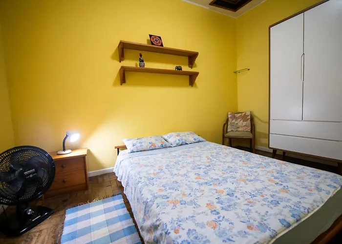 Hotéis perto de Fundação Casa de Rui Barbosa