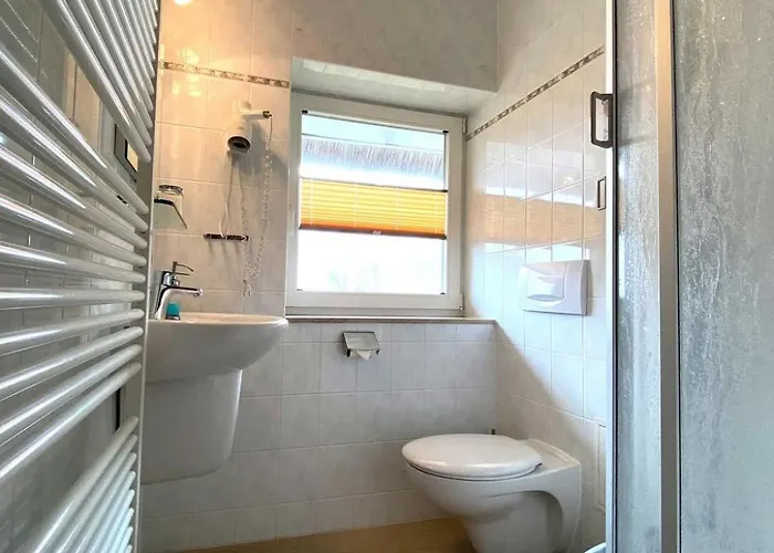 Strandhotels in Neuendorf (Hiddensee)