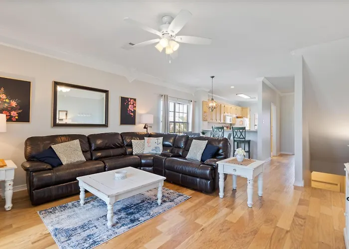 Dauphin Island Beach hotels