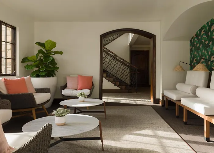 Indian Wells Hotels With Amazing Views