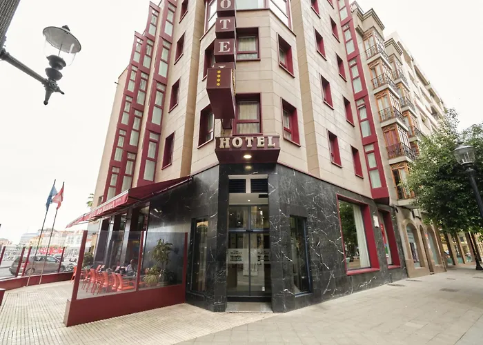 Hoteles cerca de Termas Romanas de Campo Valdés