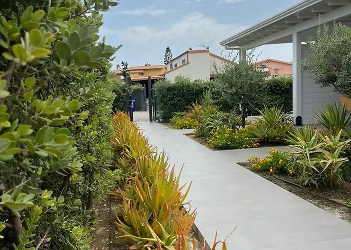 Hotel sulla spiaggia a Lascari