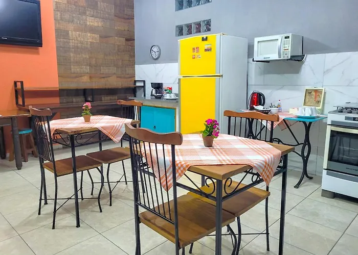 Hotéis perto de Museu Ferroviário Miguel Pereira