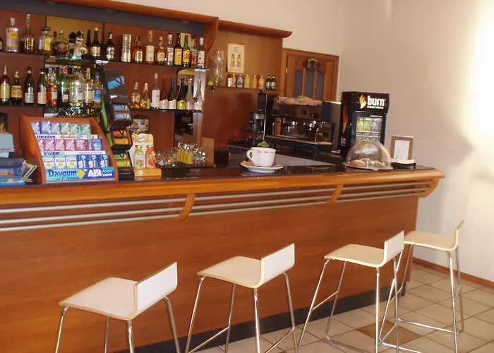 Hotel sulla spiaggia a Saronno