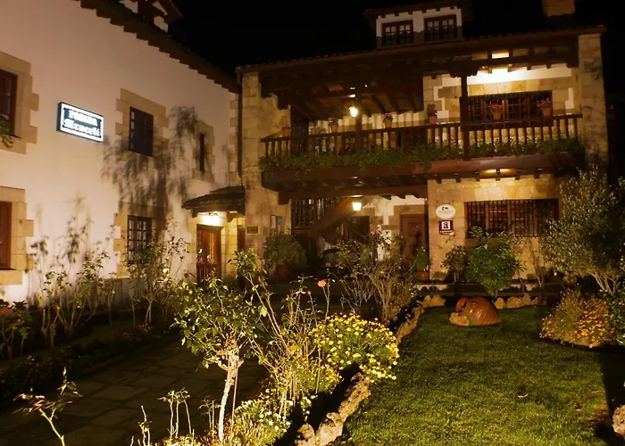 Hoteles con Vistas Maravillosas en Santillana del Mar
