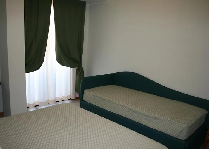 Roseto Degli Abruzzi Beach hotels