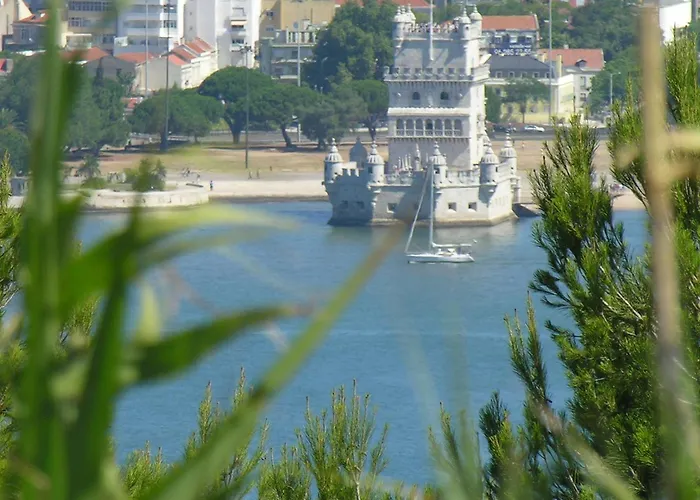 Hotéis perto de Padrão dos Descobrimentos