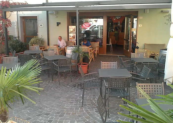 Hotel con viste meravigliose a Dro