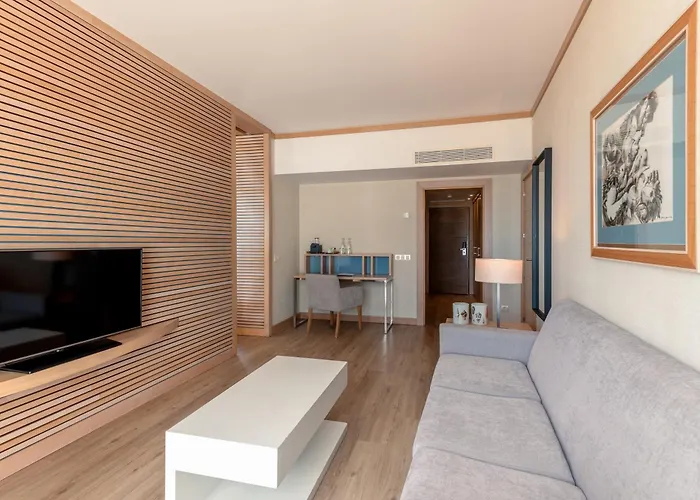 Hotéis de praia em Sesimbra