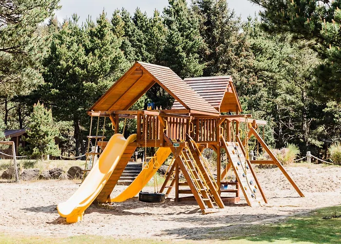 Pacific City Beach hotels