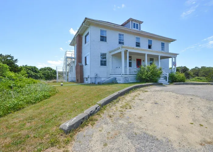 Truro Beach hotels
