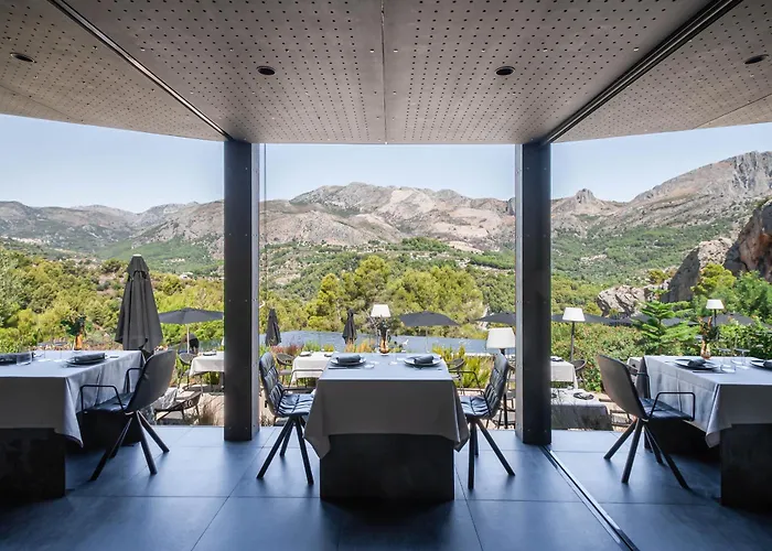 Hoteles con Vistas Maravillosas en Benimantell