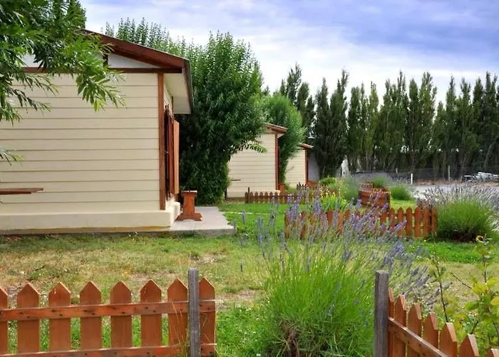 El Calafate Beach hotels