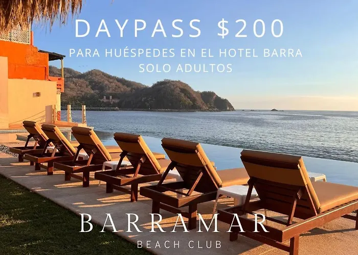 Barra de Navidad Beach hotels