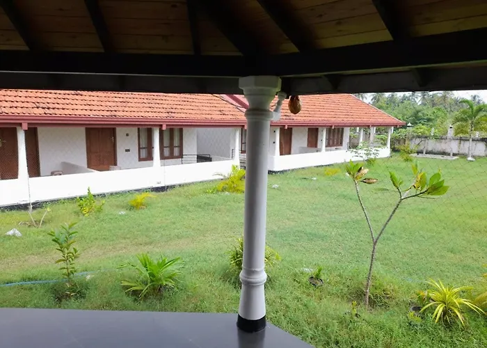 Trincomalee Beach hotels