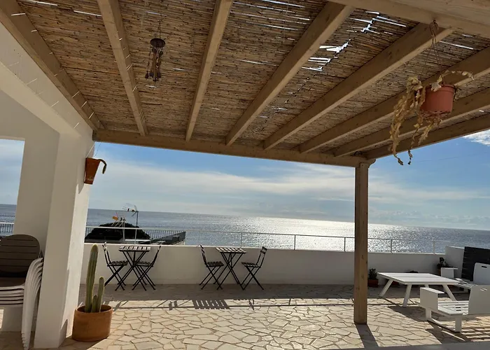 Hoteles cerca de Playa El Corral