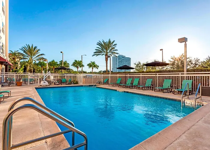 Clearwater hotels near Clearwater Marine Aquarium