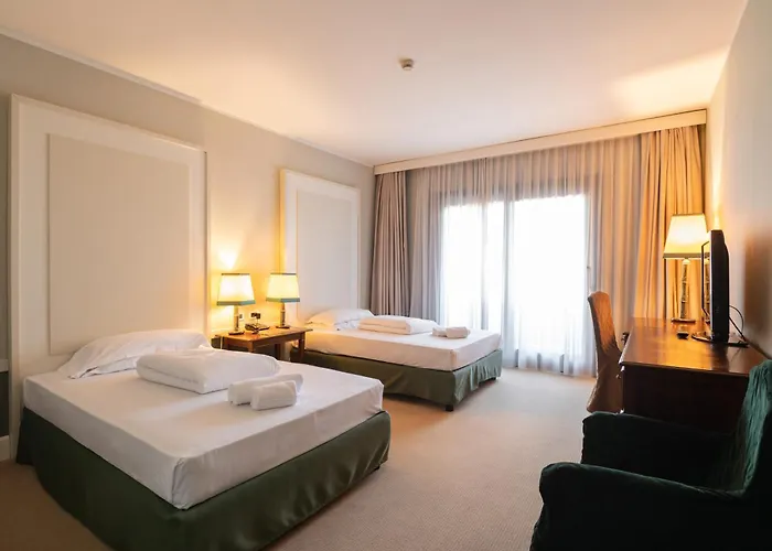 Hotel sulla spiaggia a Monselice