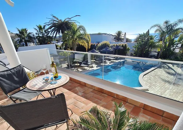 Salema Hotels With Amazing Views