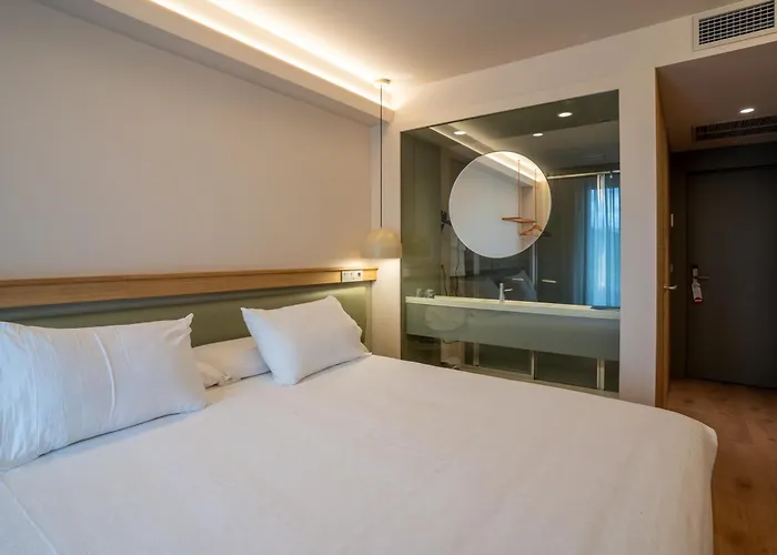 Hoteles cerca de La Finca del Marqués de Valdecilla