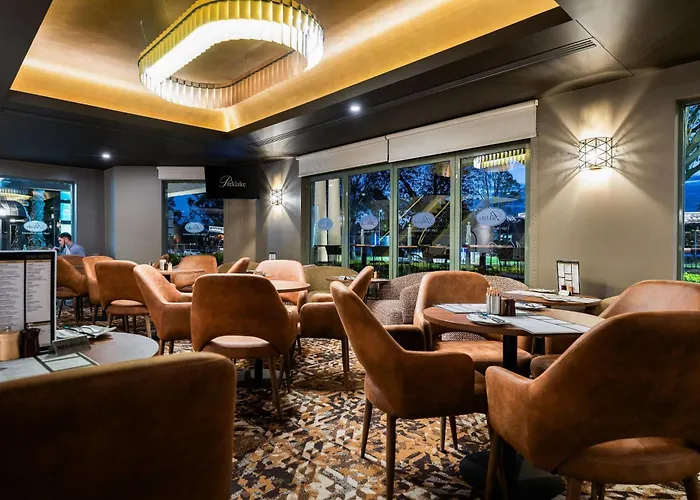 Shepparton Beach hotels