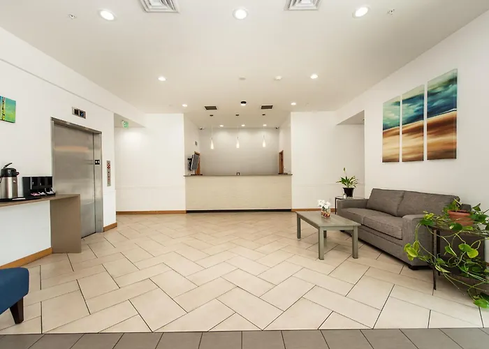 Kent Beach hotels