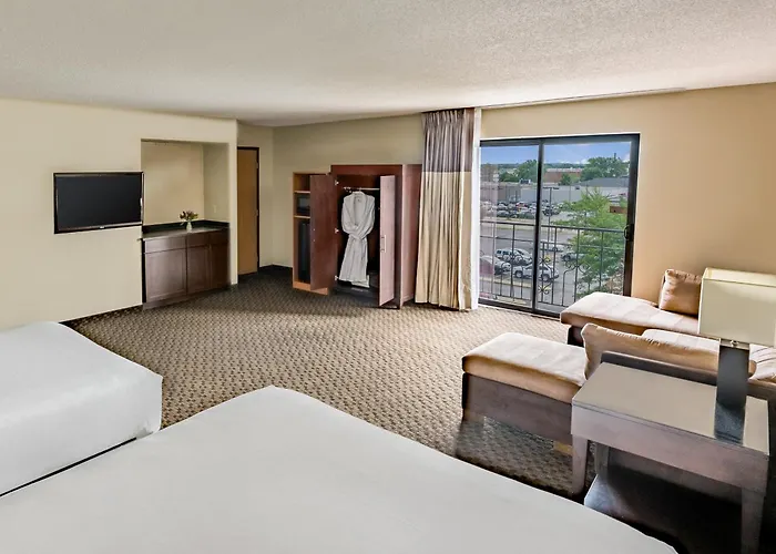 Green Bay Beach hotels