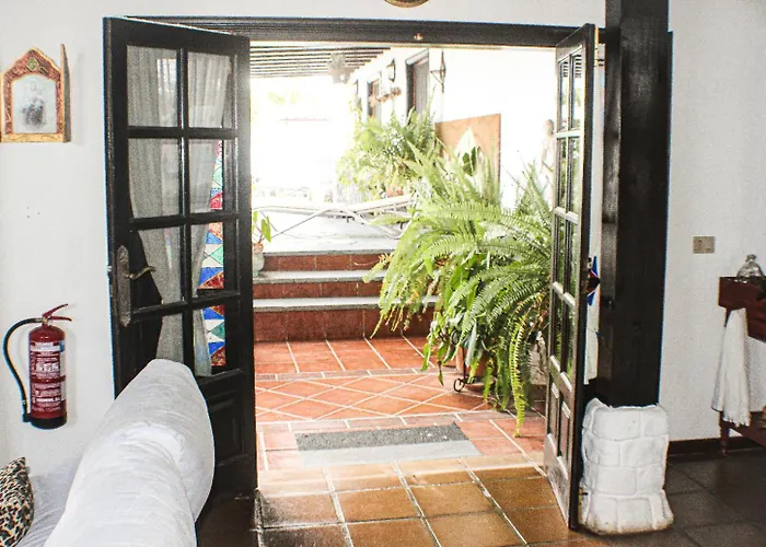 Puerto del Carmen (Lanzarote) Hotels With Amazing Views