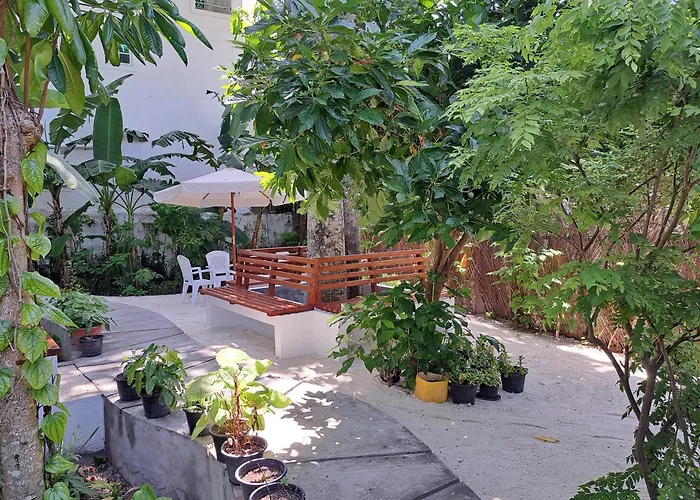 Hoteles con Vistas Maravillosas en Thoddoo