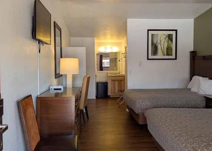 Fairplay Beach hotels