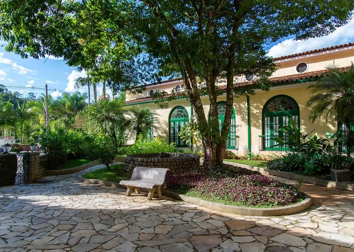 Hotéis perto de Parque das Águas e Balneário