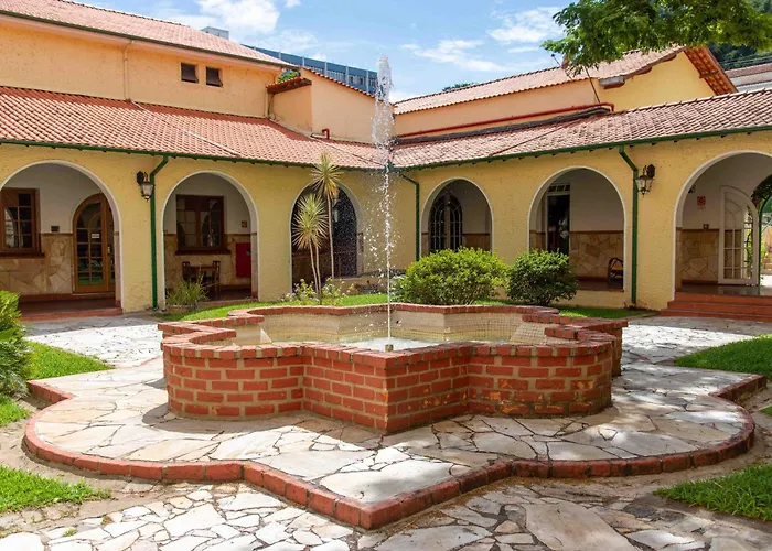Hotéis perto de Parque das Águas e Balneário