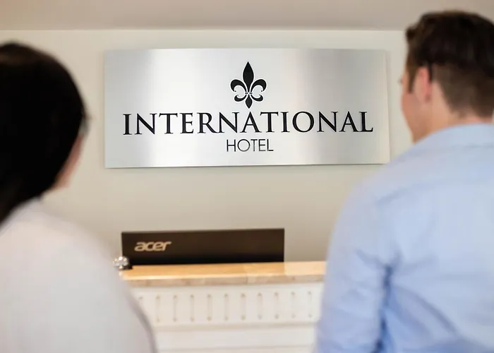Wagga Wagga Beach hotels