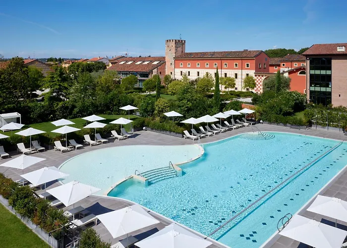 Hotel con viste meravigliose a Dossobuono