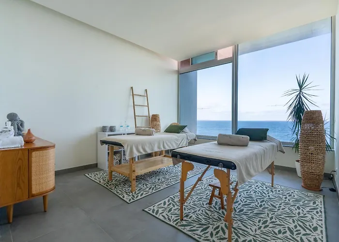 Hotéis com vista melhor em Porto Moniz